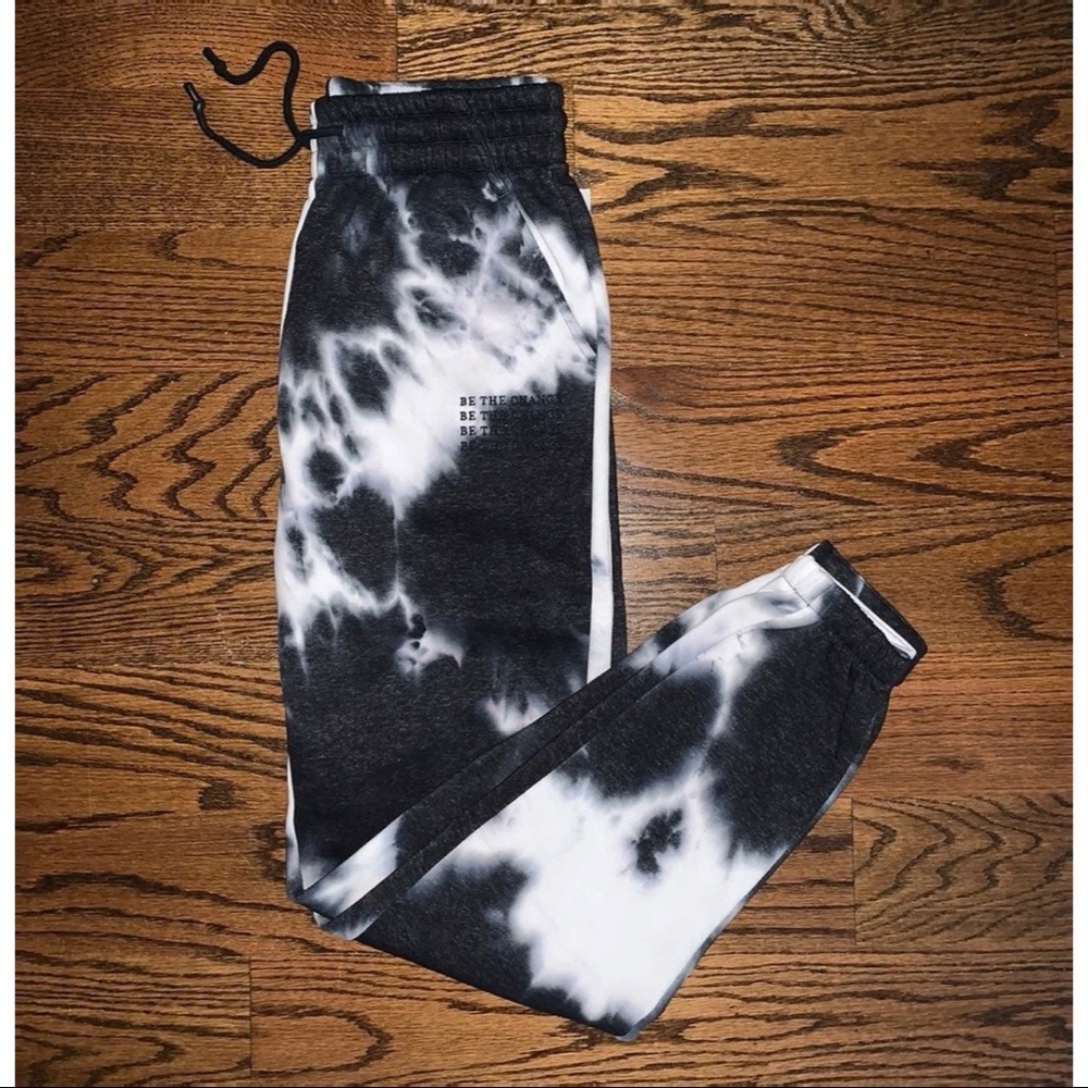 NWOT Balance Athletica Affirmation Pant Small